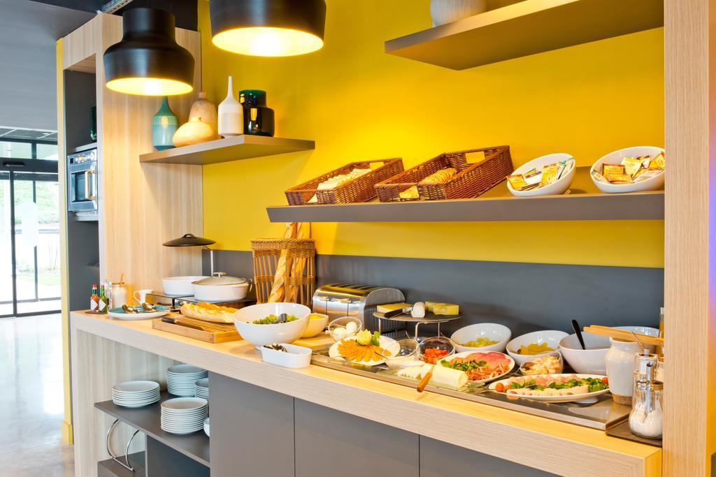 Nomad Centre Gare